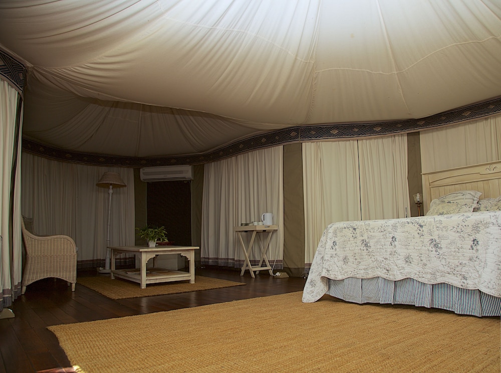 Leeuwenhof Country Lodge & Garden Spa