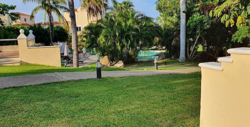 Condo P Iguana