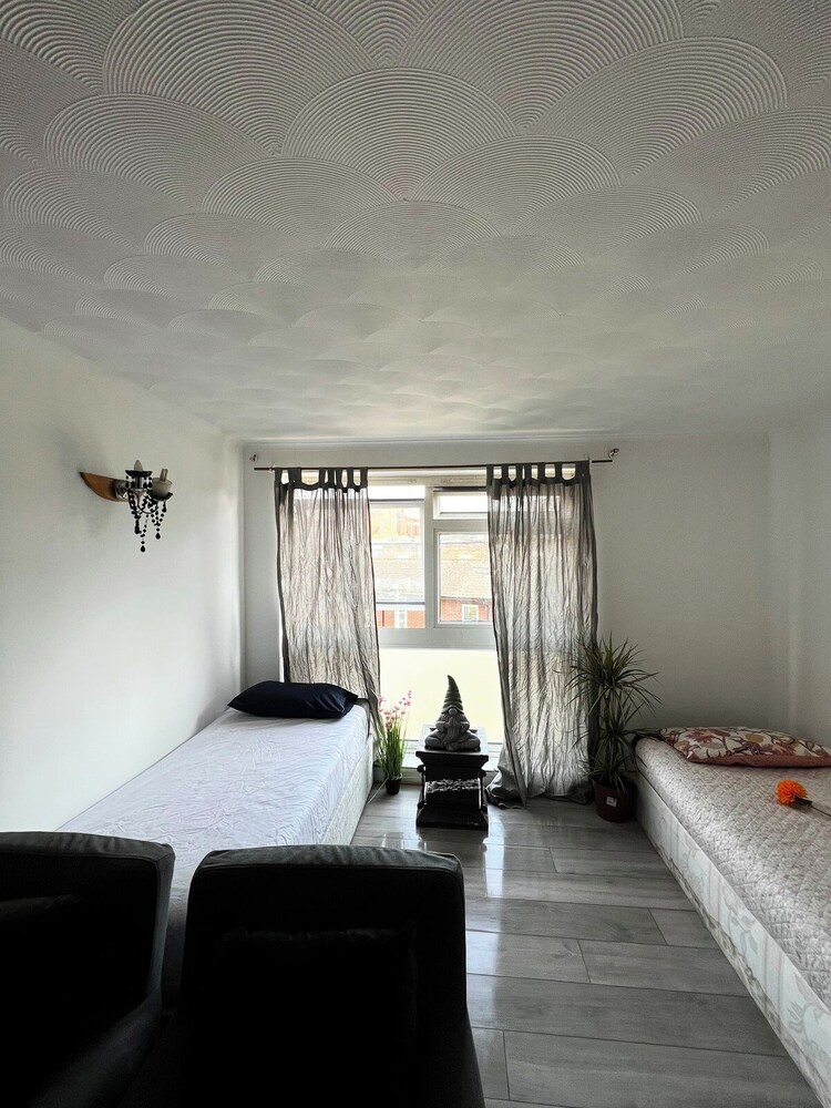 City Centre London Apartment With 4 Bedrooms
