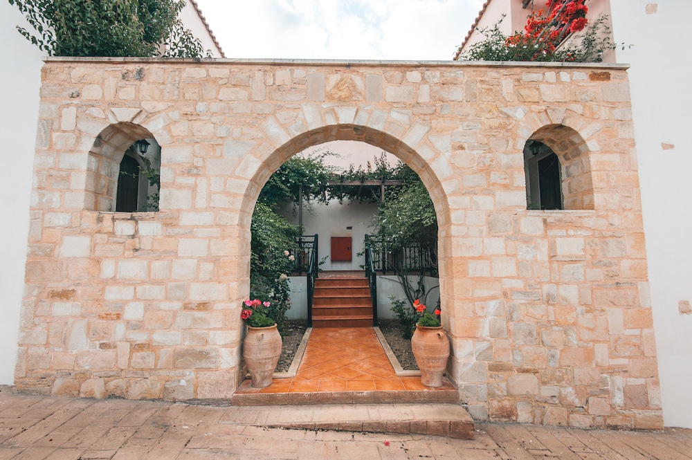 Douliana Villas
