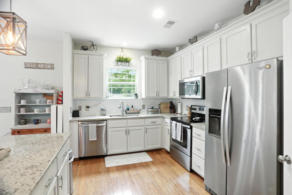 Lowcountry Luxury Near Palmetto Bluff 4 Bedroom Home