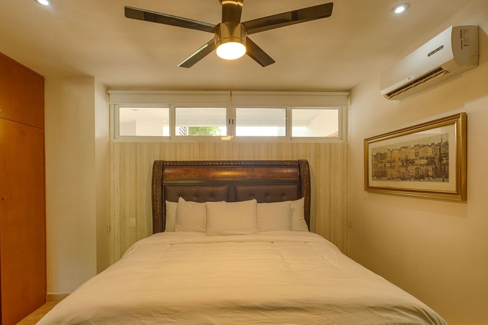 Luxurious Tulum Terrazas 2-bedroom Condominiuml view 4