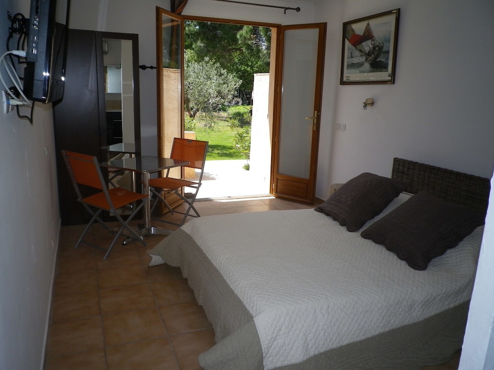 Photo 7