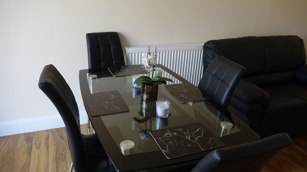 Heathrow Ensuites Rooms