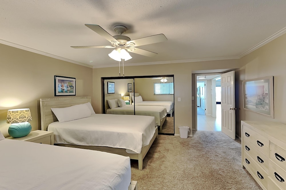 Breakers East by Southern Vacation Rentals