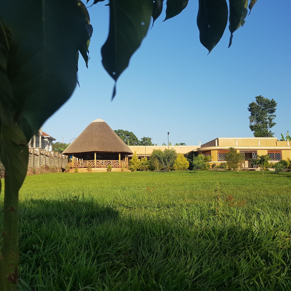 African Roots Entebbe