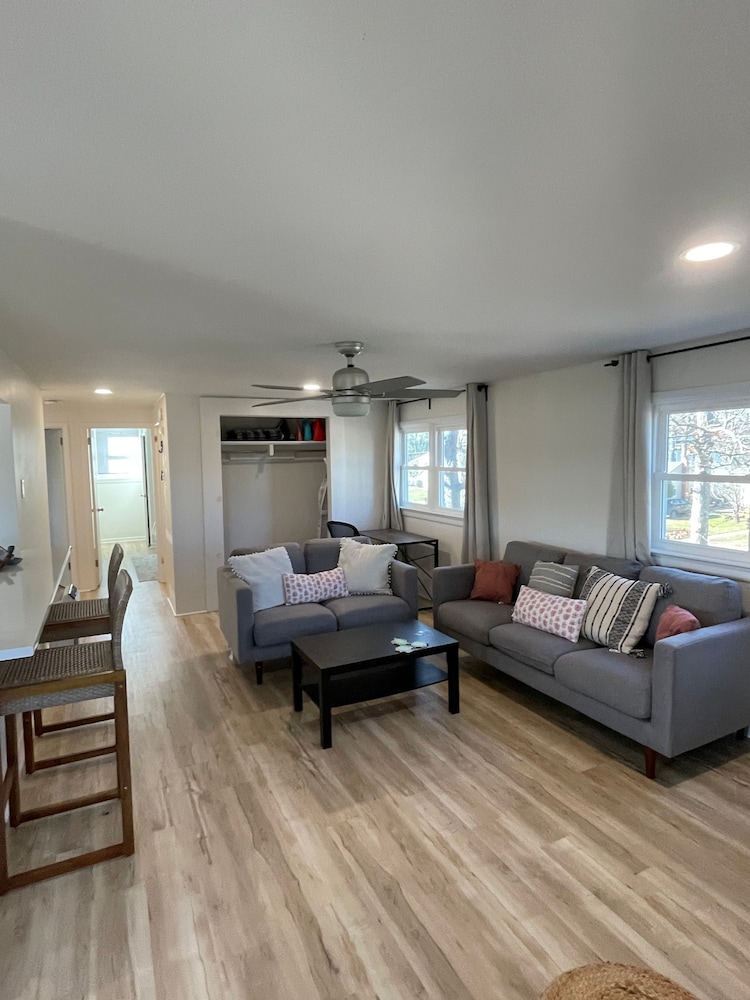 10 Braddock Somers Point