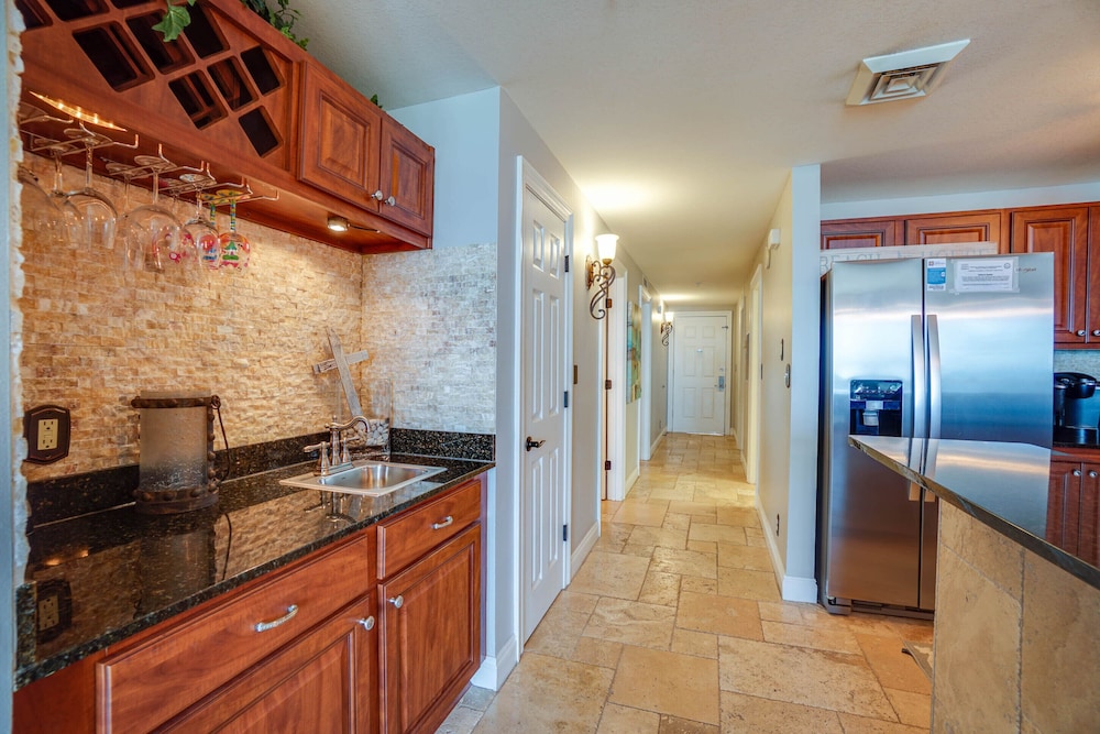 Calypso Beach Resort by Panhandle Getaways