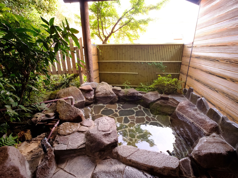 Log Cabin Kinoko No Sato