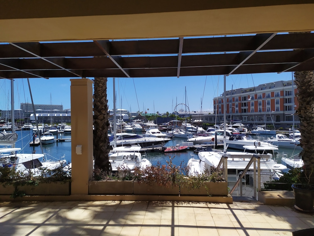 V&a Waterfront Marina Yacht Basin - 3 Bedrooms view 3
