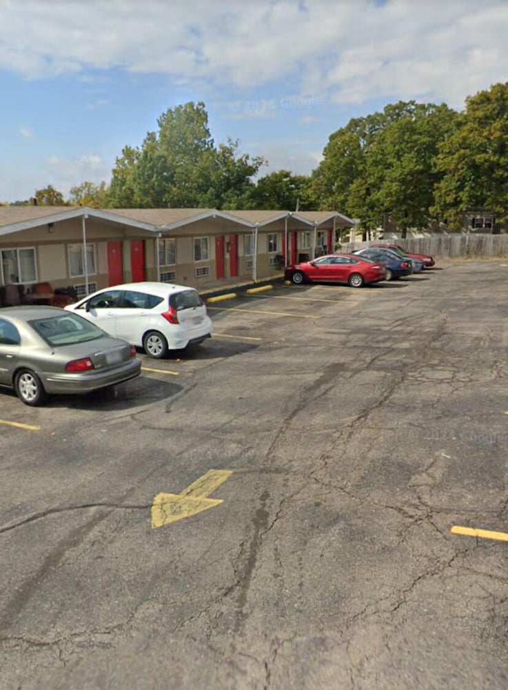 St Roberts Towne & Village Extended Stay