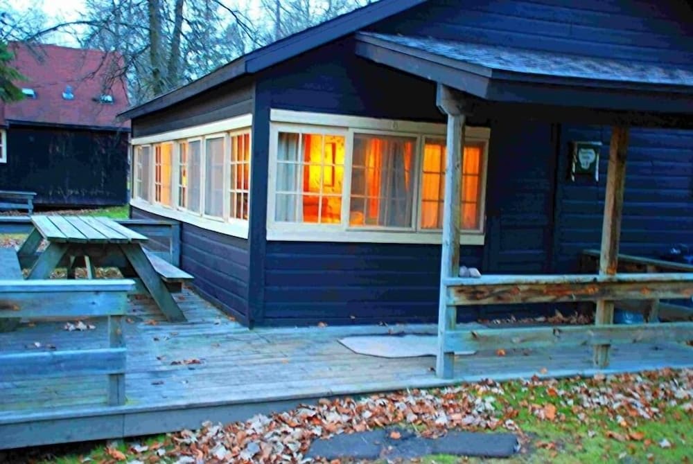 Crow Wing Crest Resort