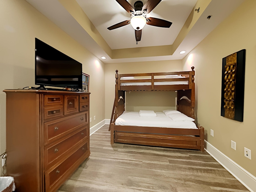 Bella Riva by Southern Vacation Rentals