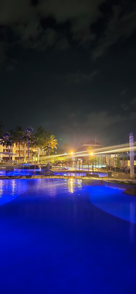 Hotel Maremares By Buddha Bar Beach