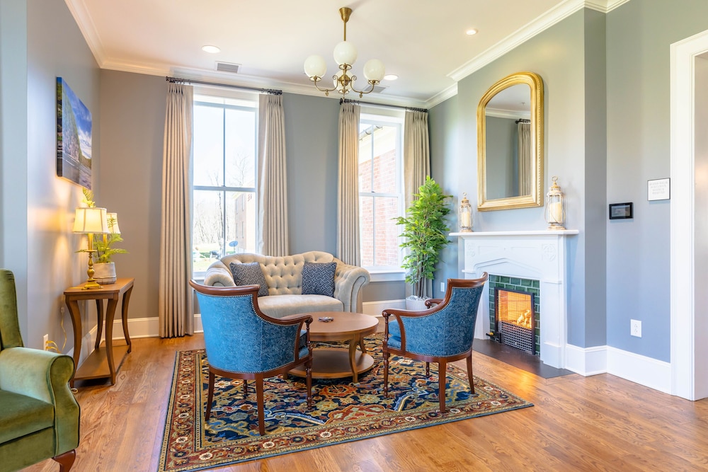 The Inn at Foster Falls - Property Image 33