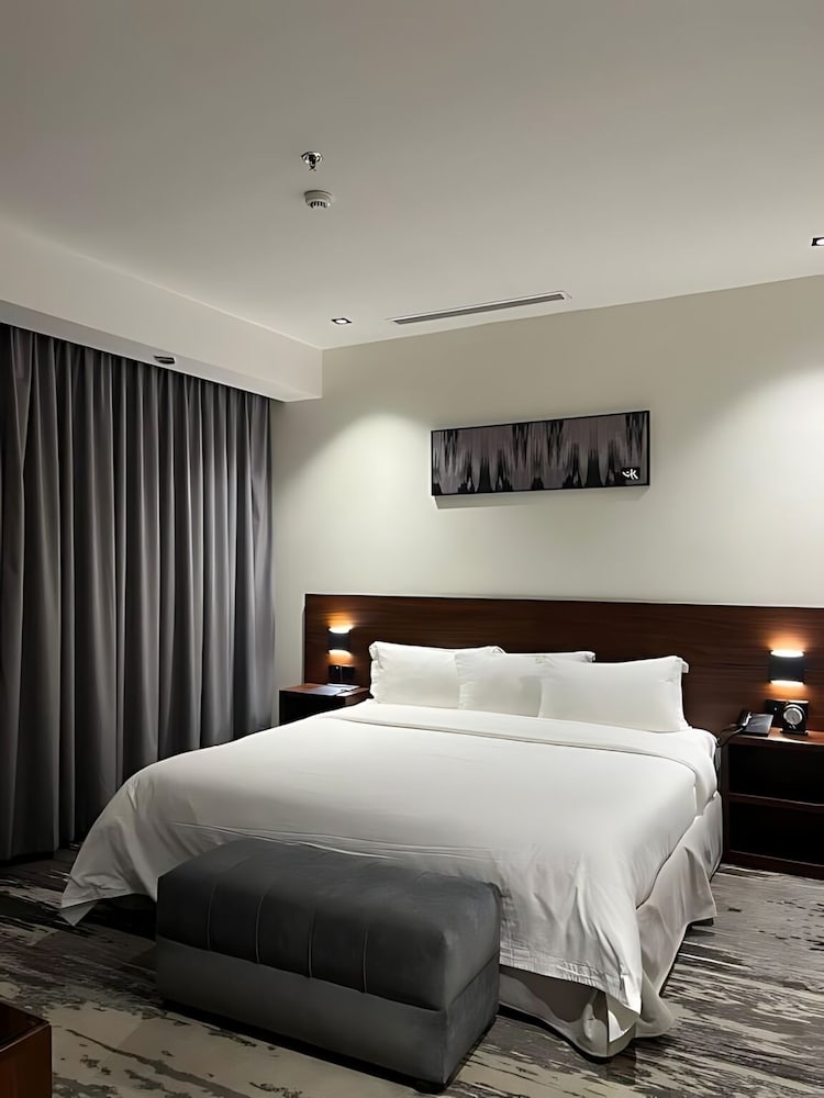 Kayan Serviced Apartments