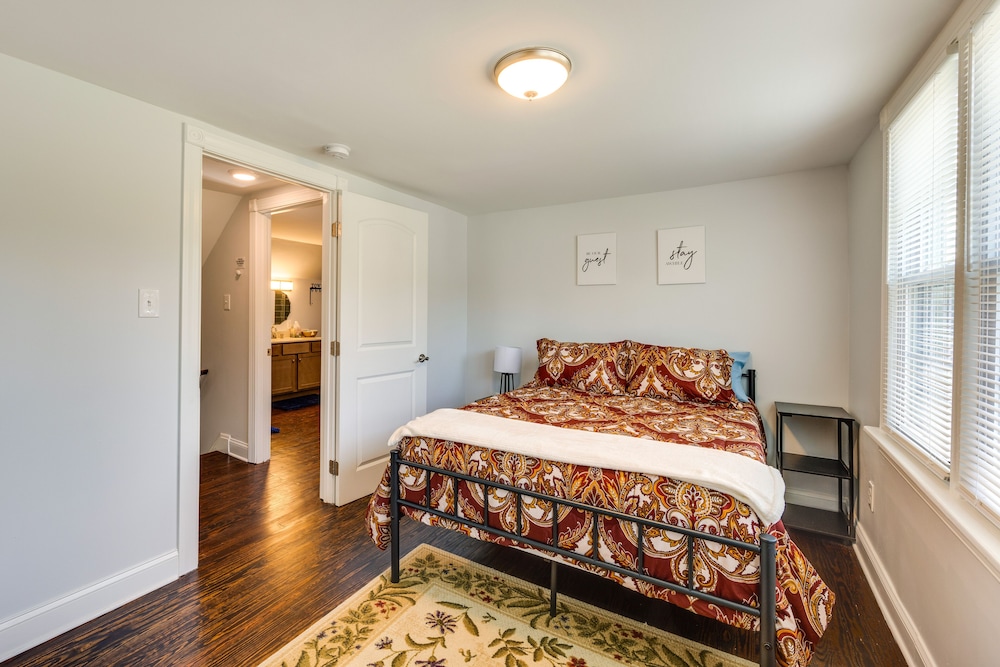 Pet-friendly The Wray Cottage w/ Large Backyard! view 2