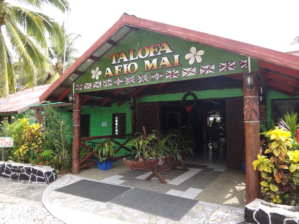 Va-i-moana Seaside Lodge