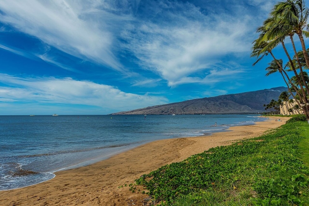Maalaea Surf B1 2 Bedroom Condo