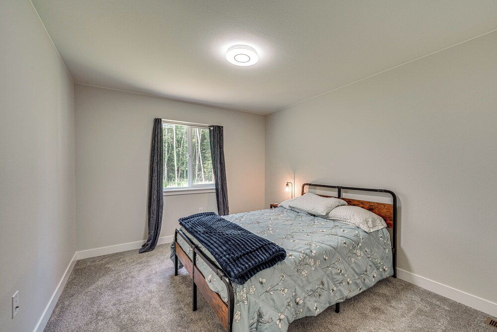 Explore Alaskas Playground: Modern Wasilla Escape