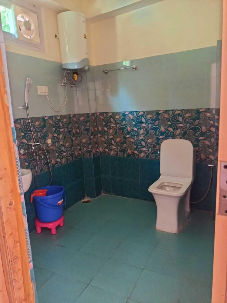 Aarav Chaaras Homestay