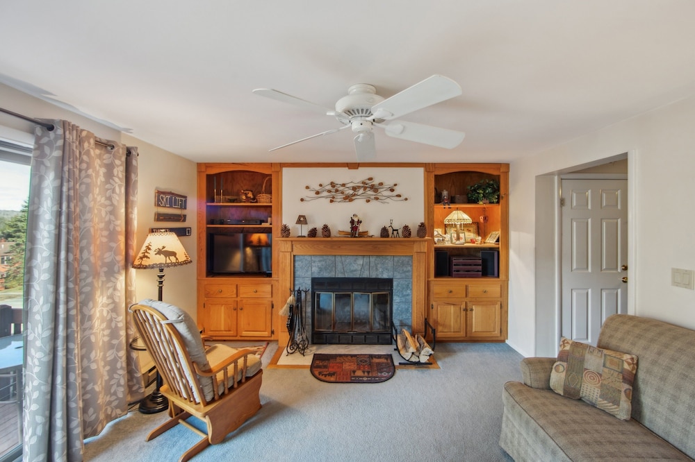 Quick Silver 9d - Comfy Townhome For All Seasons 3 Bedroom Townhouse by The Summit at Gore Mountain
