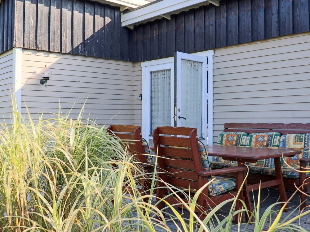 6 Person Holiday Home in Skummeslovsstrand