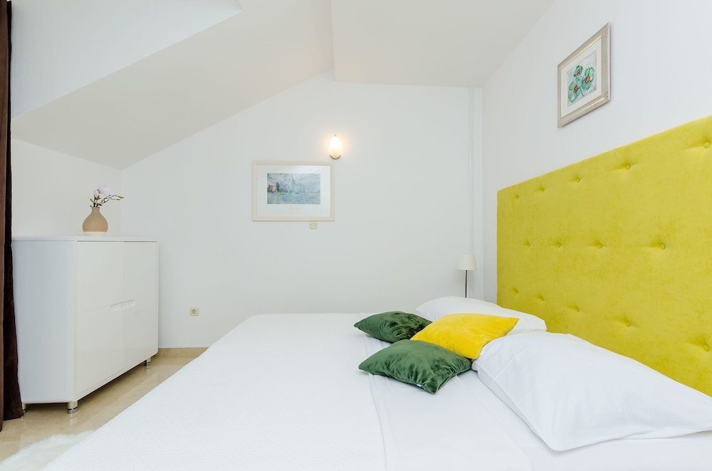 Apartments Sandito