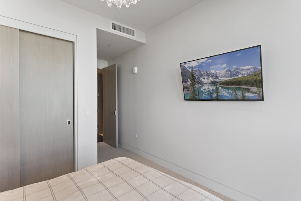 One Empire Pass Lodge at Deer Valley Resort - Three Bedroom Residence #504 3 Condo