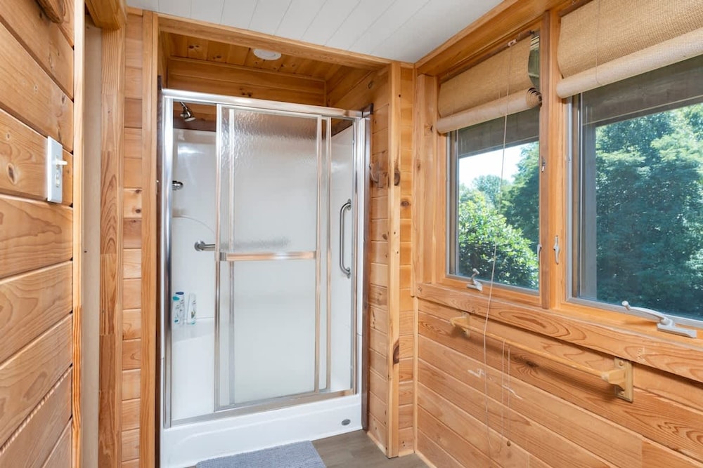 Love Afton Cabin - Family Home