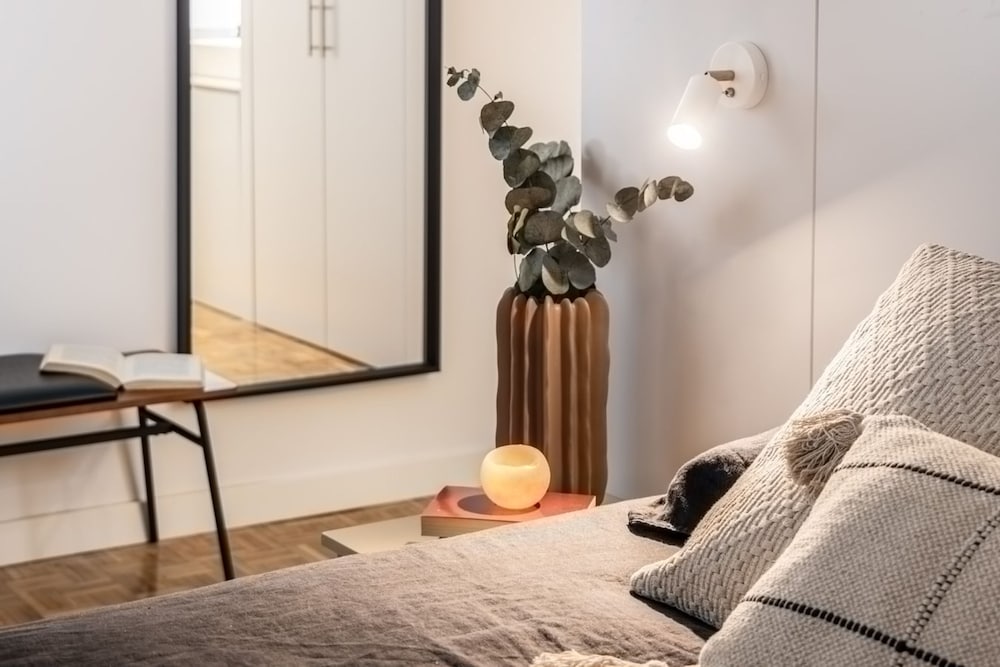 Movida - 2 Bedroom and Pool in Chamber