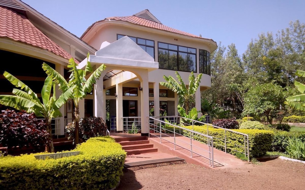 Green Hills Lodge