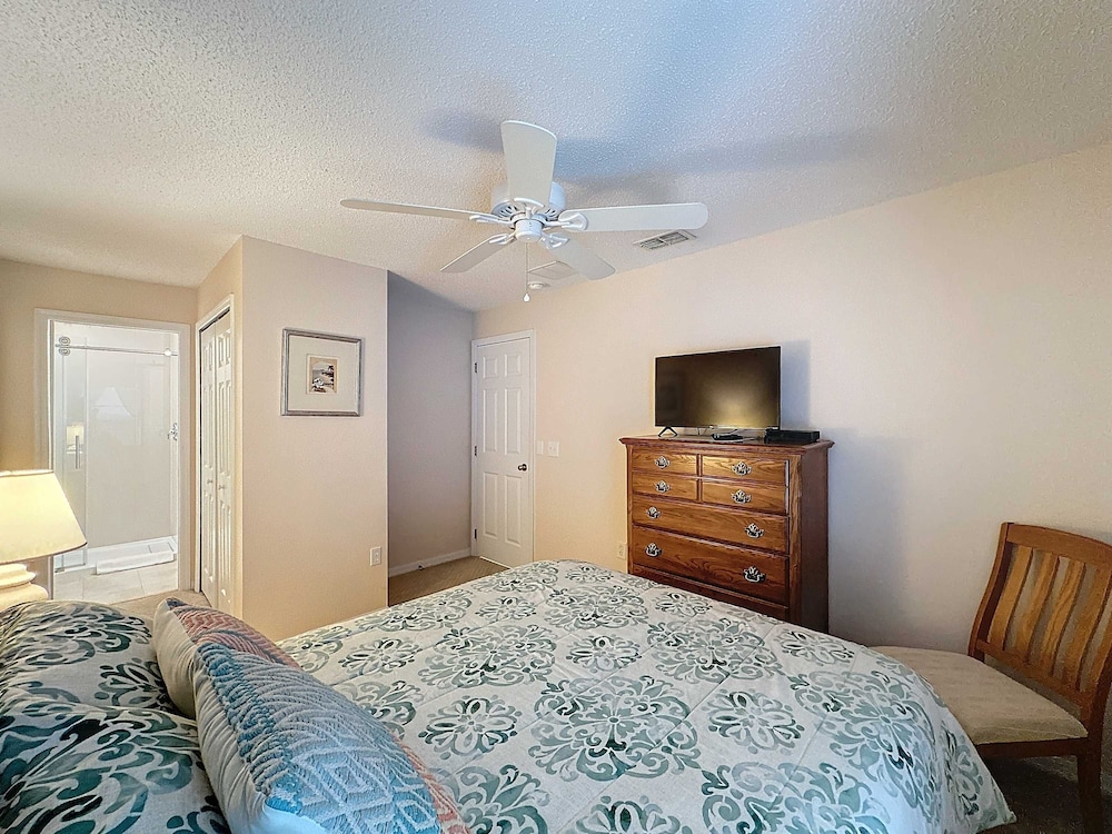 South Facing Pool Home With Golf Course Views