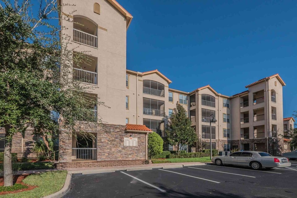 Hotel 1361 Tuscana - Image 1