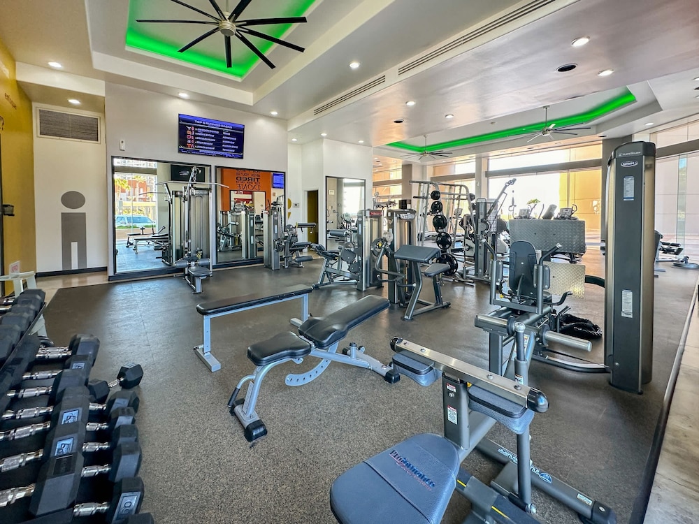Luxury New Oceanfront Condo 5BR Sleeps 12