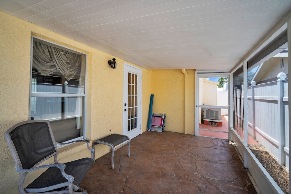 Waterfront Escape With Private Pool & Gulf Access 3 Bedroom Home