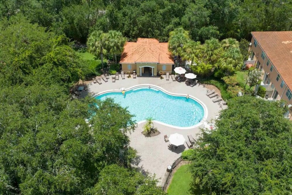 Super Liked - 4BD 3 5b 6 Miles To Disney Springs