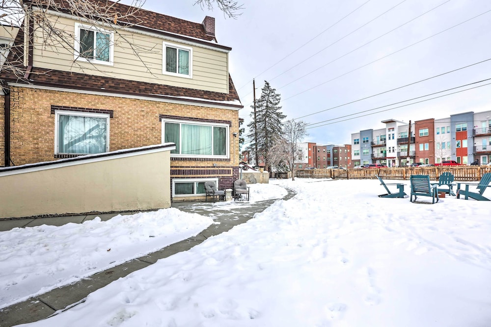 Ideally Located Denver Townhome: 6 Mi to Downtown view 4