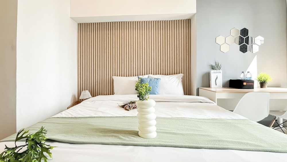 Nice Studio Near Tokyo Hub At Tokyo Riverside Pik 2 Apartment