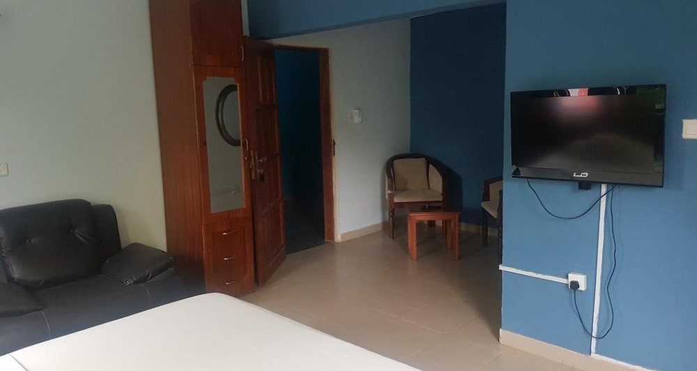 Photo 17