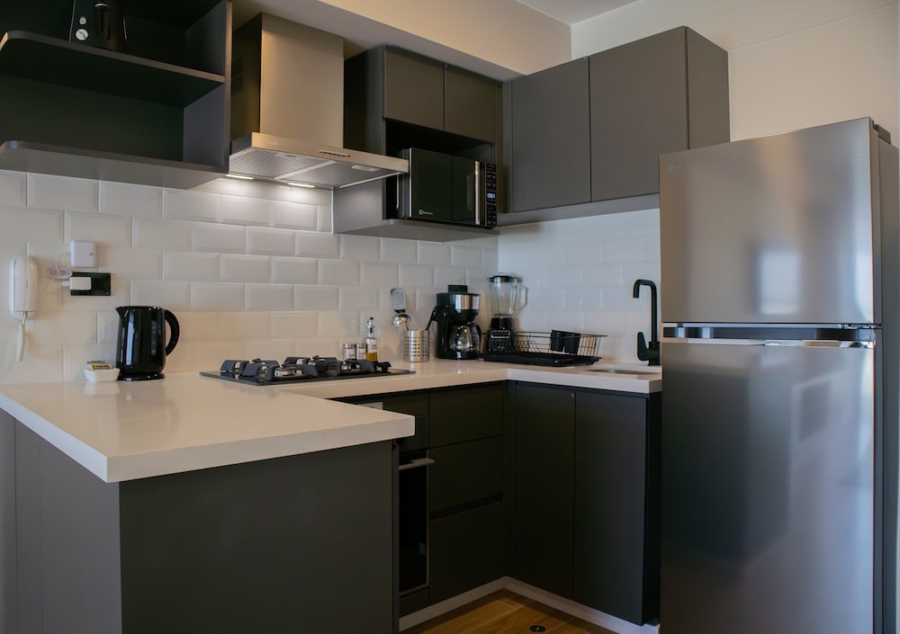 w Stylish 2BR in San Isidro