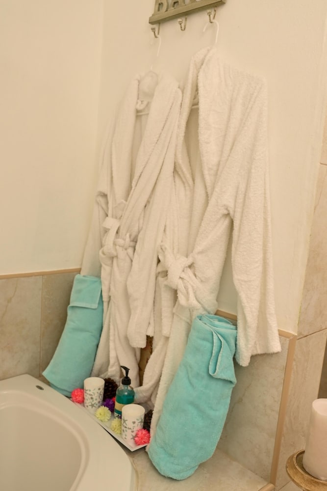 Photo 48