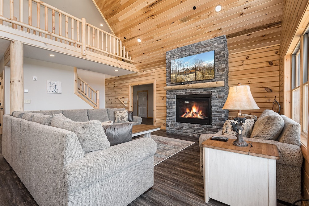 Mountain Crest Lodge - Property Image 48