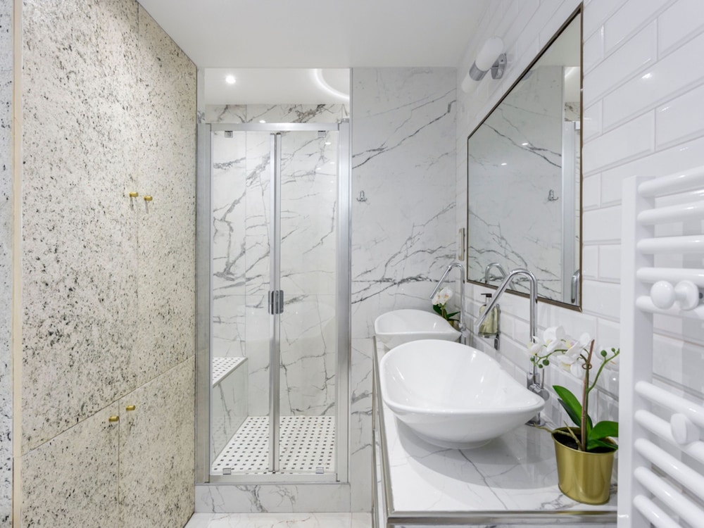 Merveil Luxury Suites - Haussmann I-II