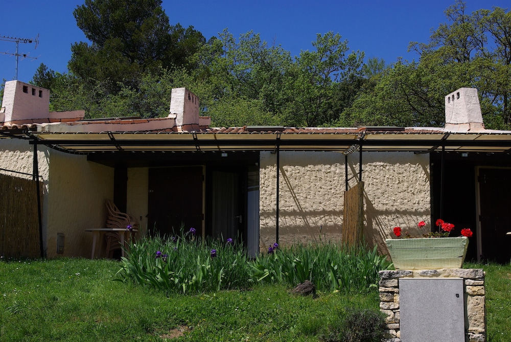 Photo 11
