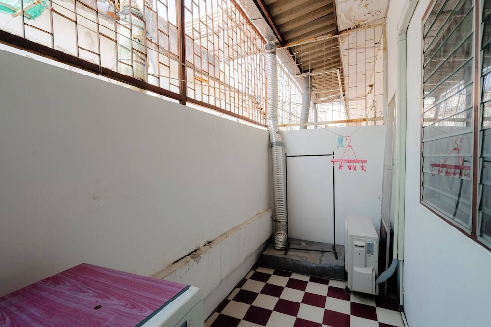 Charming 2-bedroom House in Hua Hin Soi 80,12-minute Walk to Beach