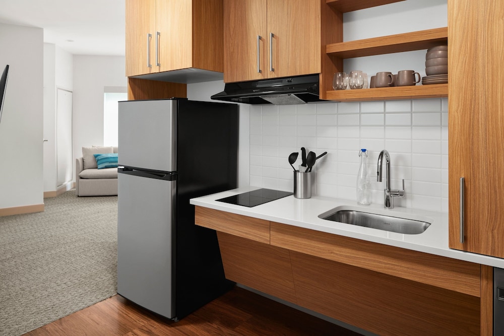 Fort Myers Vacations - Element Charlotte Uptown - Property Image 29