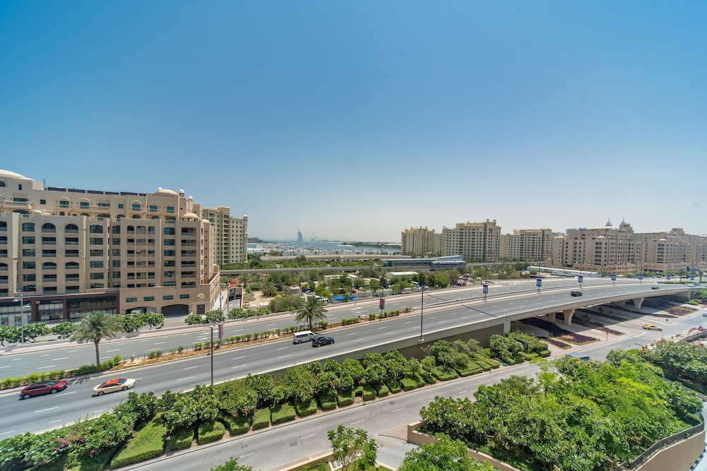 bnbme | Fairmont The Palm | 1 BDR