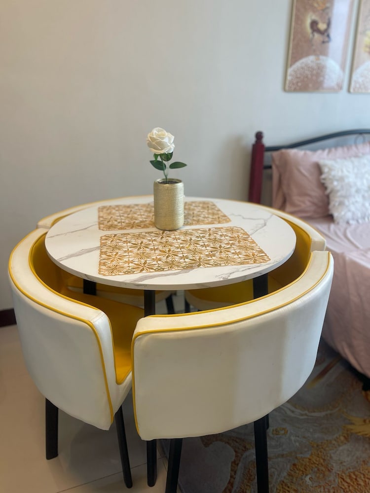 Room in Studio - Luxury Condo-sea View- Near Beach