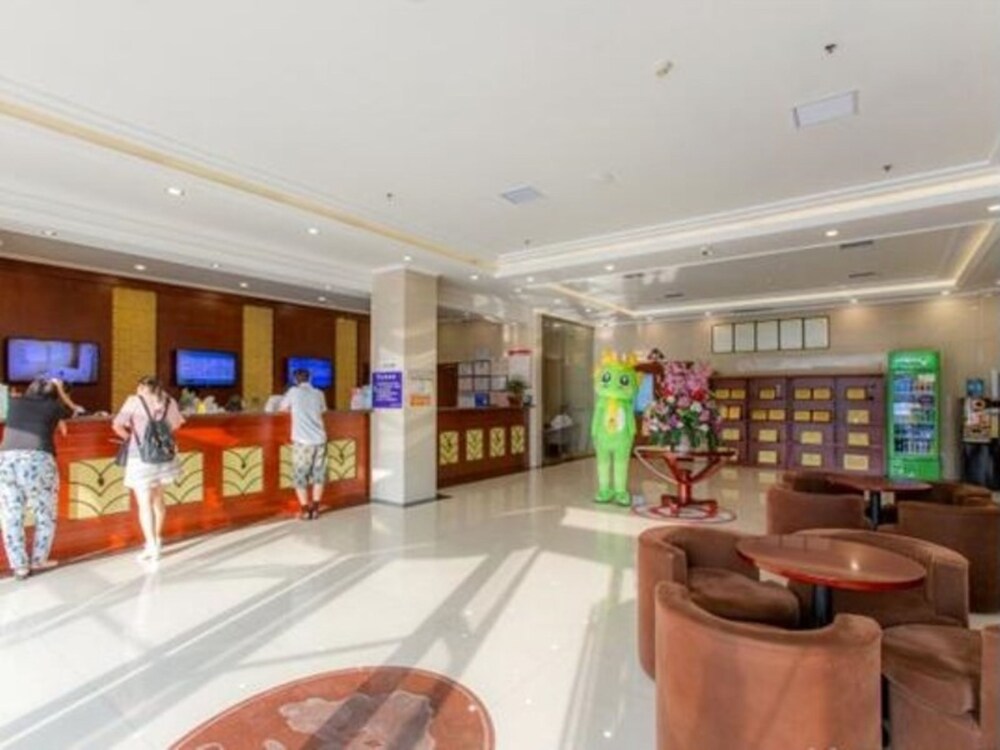GreenTree Inn Xuzhou High Speed Railway Zhanqian Square Hotel